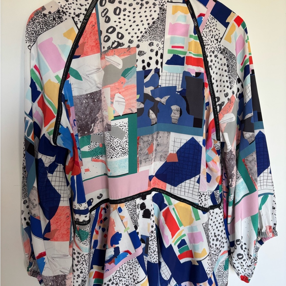 Hunter Bell Grayson Abstract Silk Women's Top - Picture 3 of 5